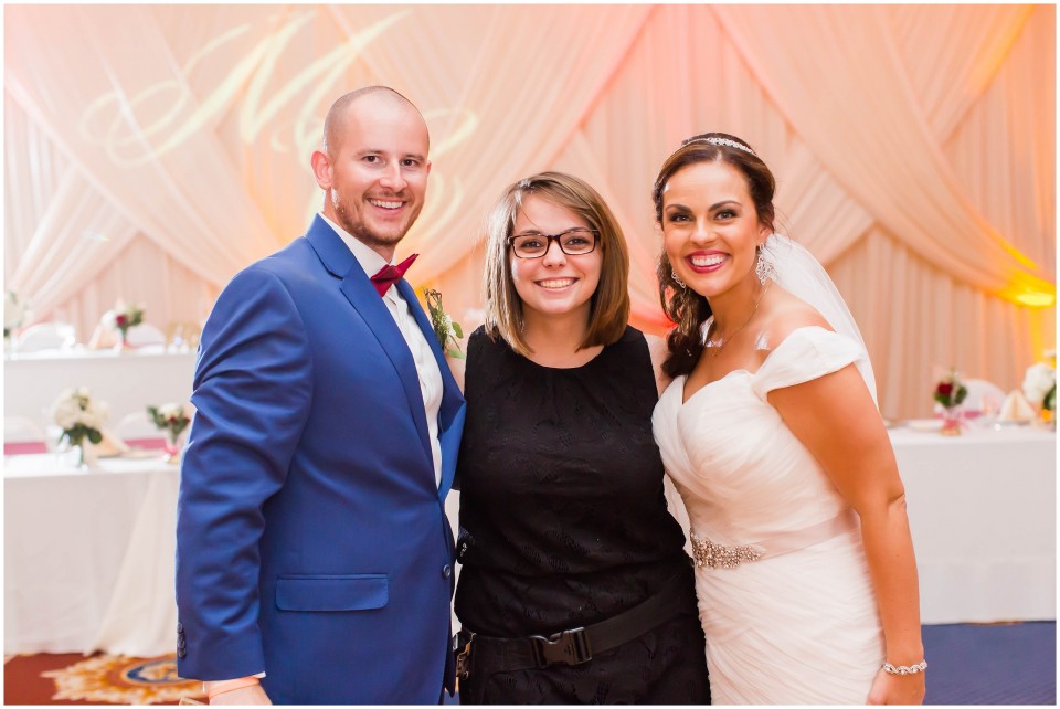 Mitch Samantha Akron Ohio Wedding Bee Mine Photography Matt Lauren Akron Canton Ohio Wedding Photographer Bee Mine Photography Portrait