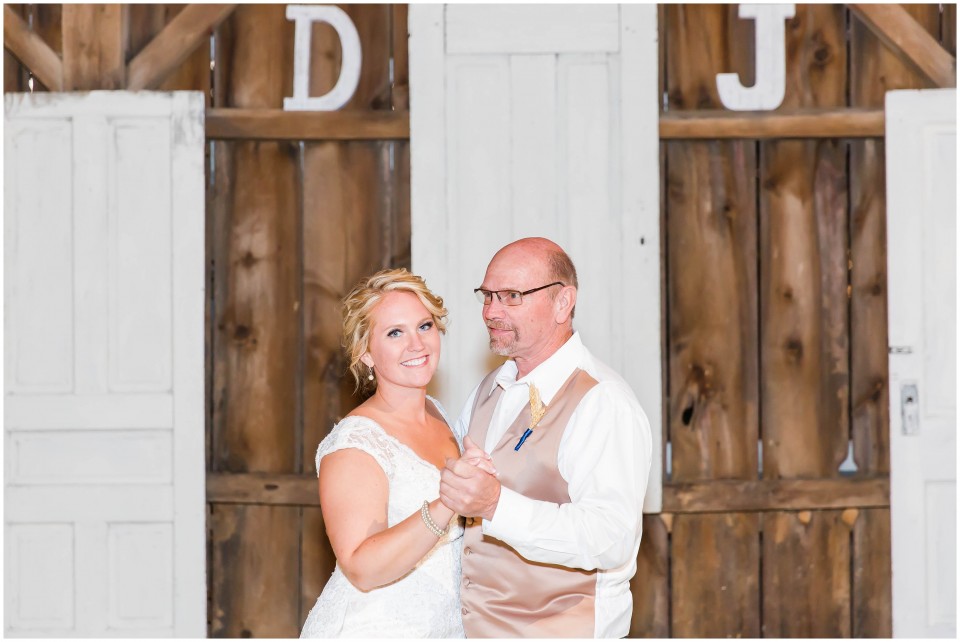 loren jackson photography,photographer akron ohio,rehm barn wedding,rustic barn wedding,wayne county ohio, loren jackson photography,photographer akron ohio,rehm barn wedding,rustic barn wedding,wayne county ohio,