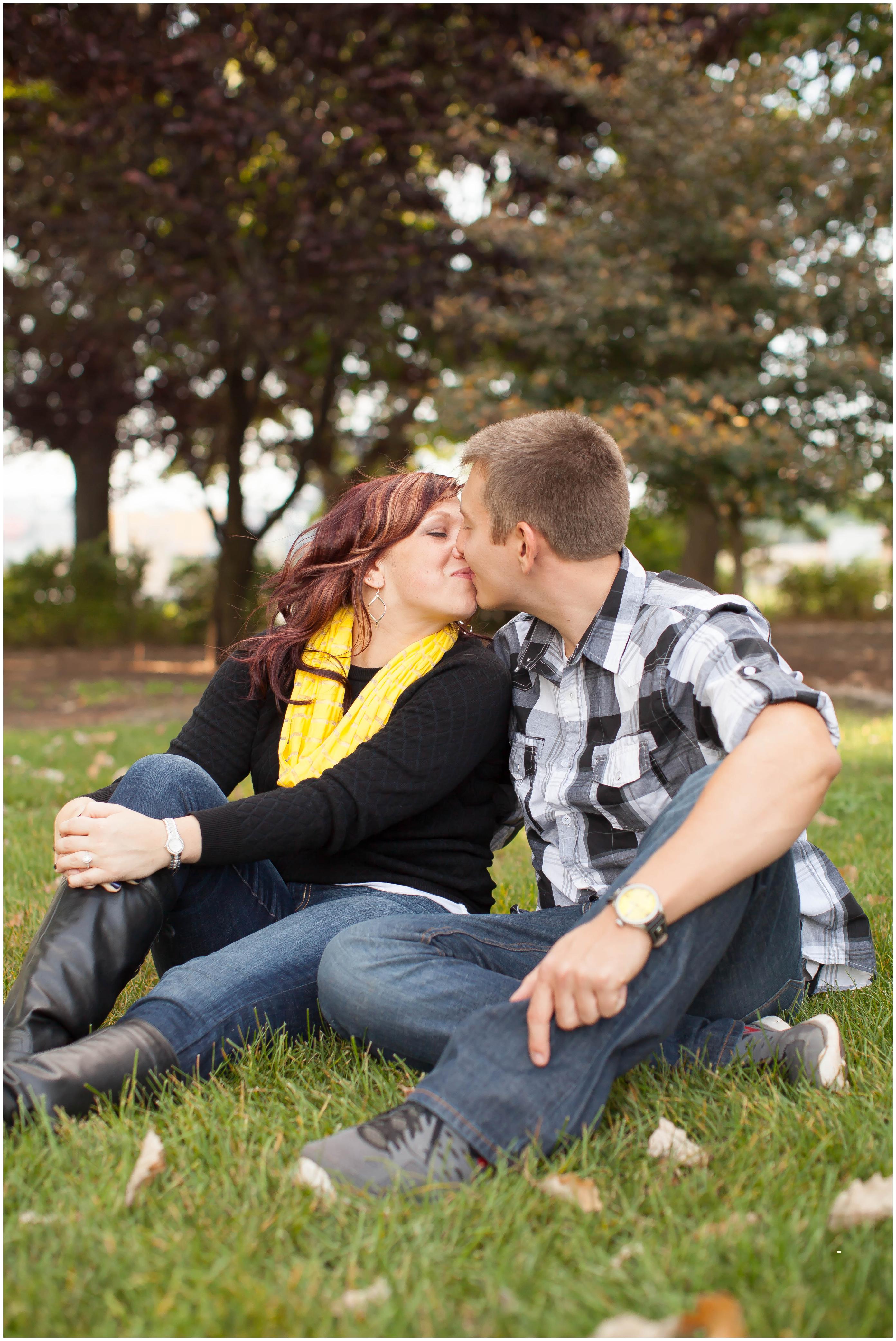 Taylor+Patrick_PittsburghEngagementSession-43.JPG