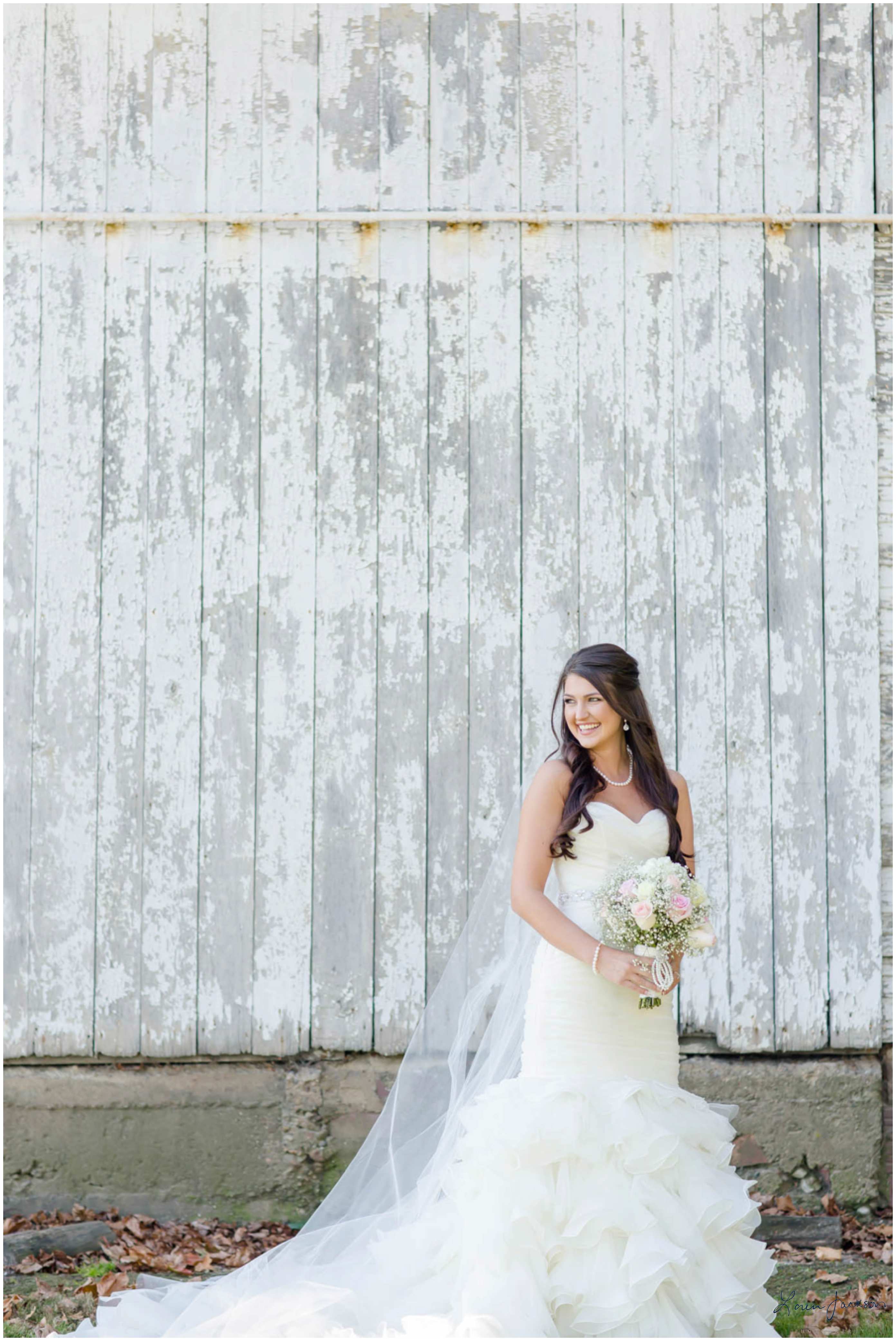 Loren-Jackson-Photography-brookside-farm-fall-wedding-38.jpg
