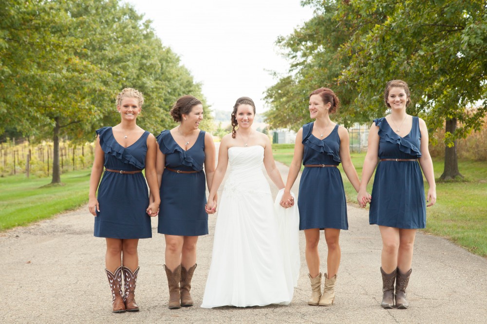 places to buy bridesmaid dresses, bridal advice, photographer akron ohio
