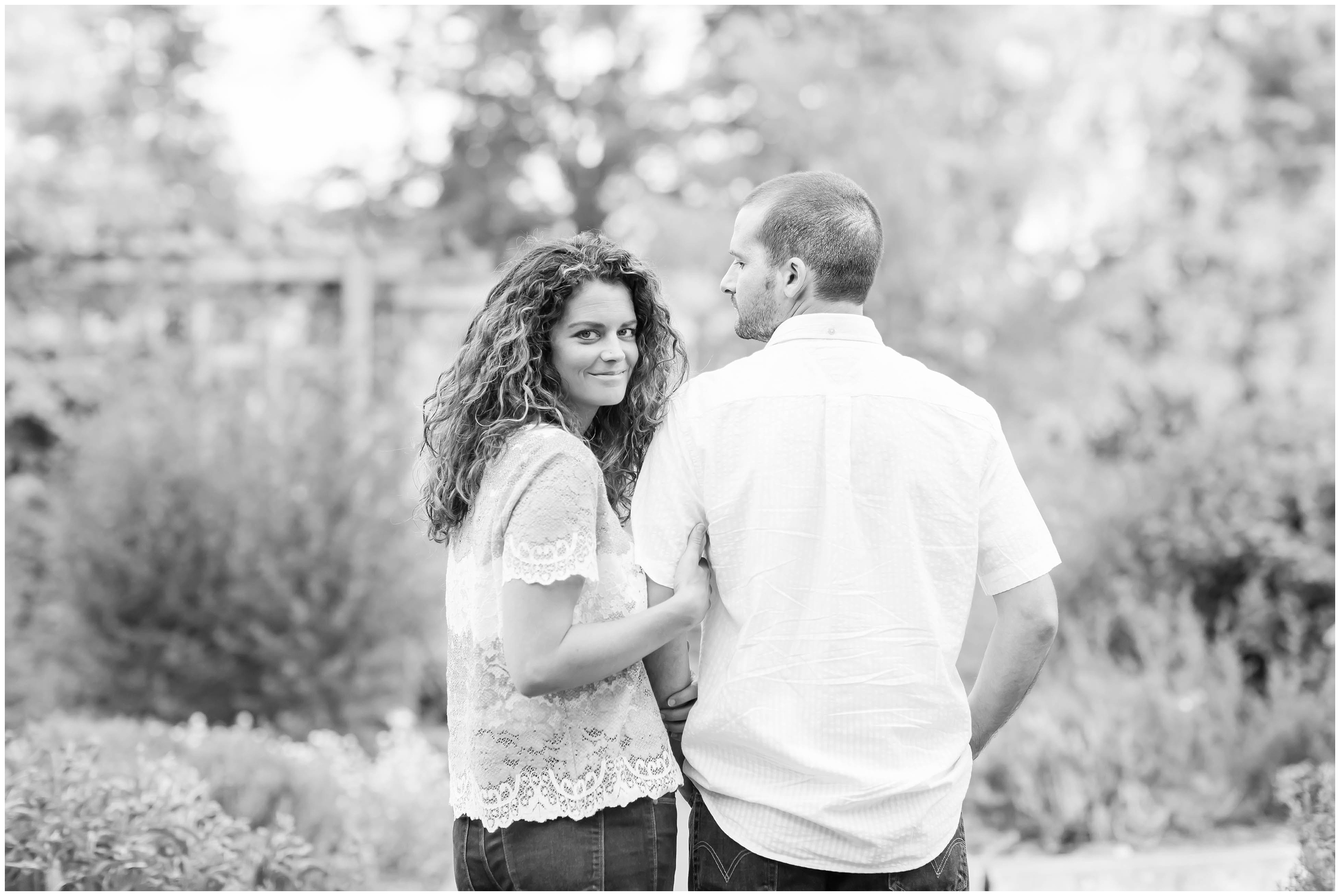 Hartville Ohio,Ohio Wedding Photographer,Quail Hollow State Park Engagement Session,photographer akron ohio,