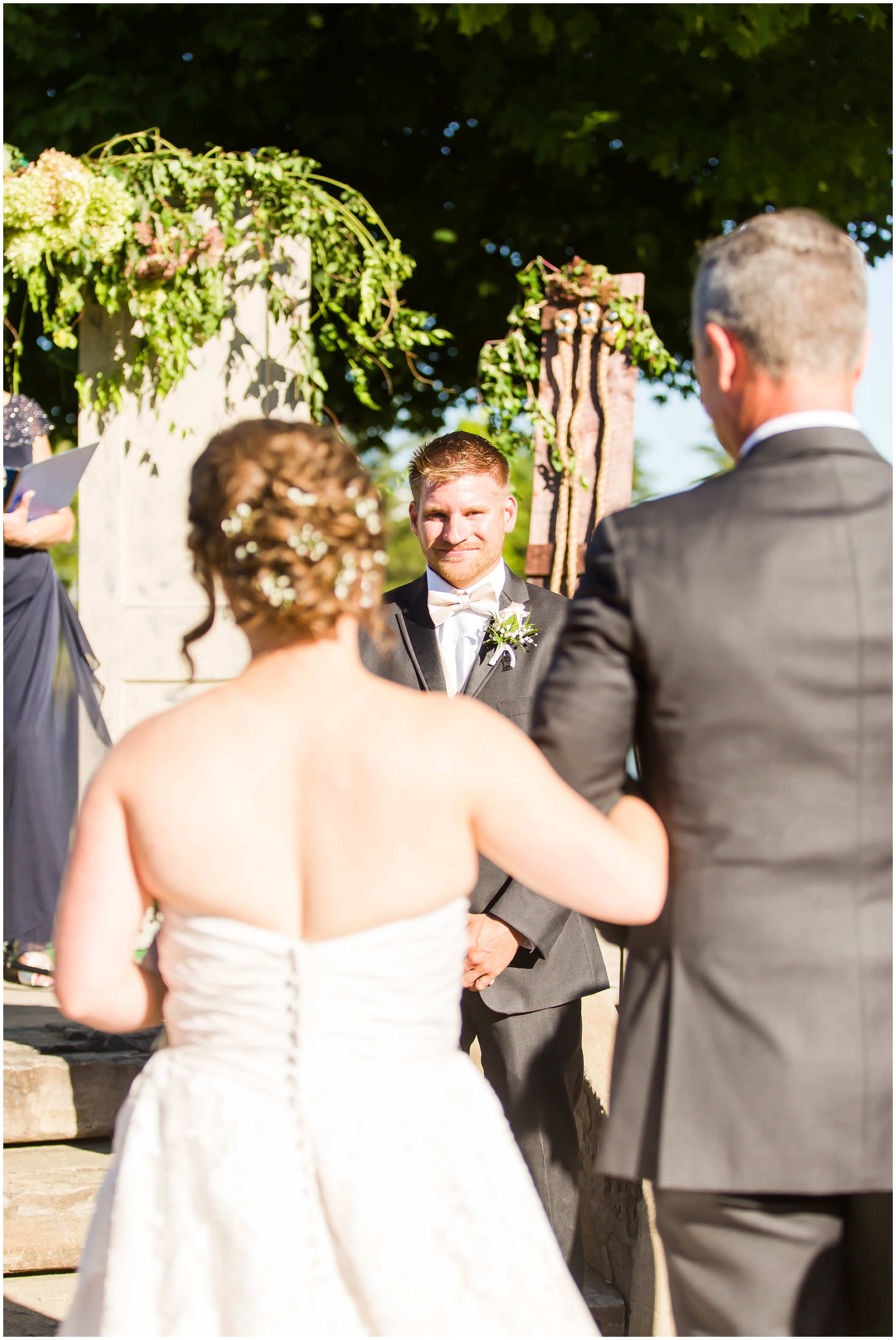 Ohio Wedding Photographer,fall wedding in akron ohio,loren jackson photography,night reception photos,photographer akron ohio,stow heritage barn wedding,