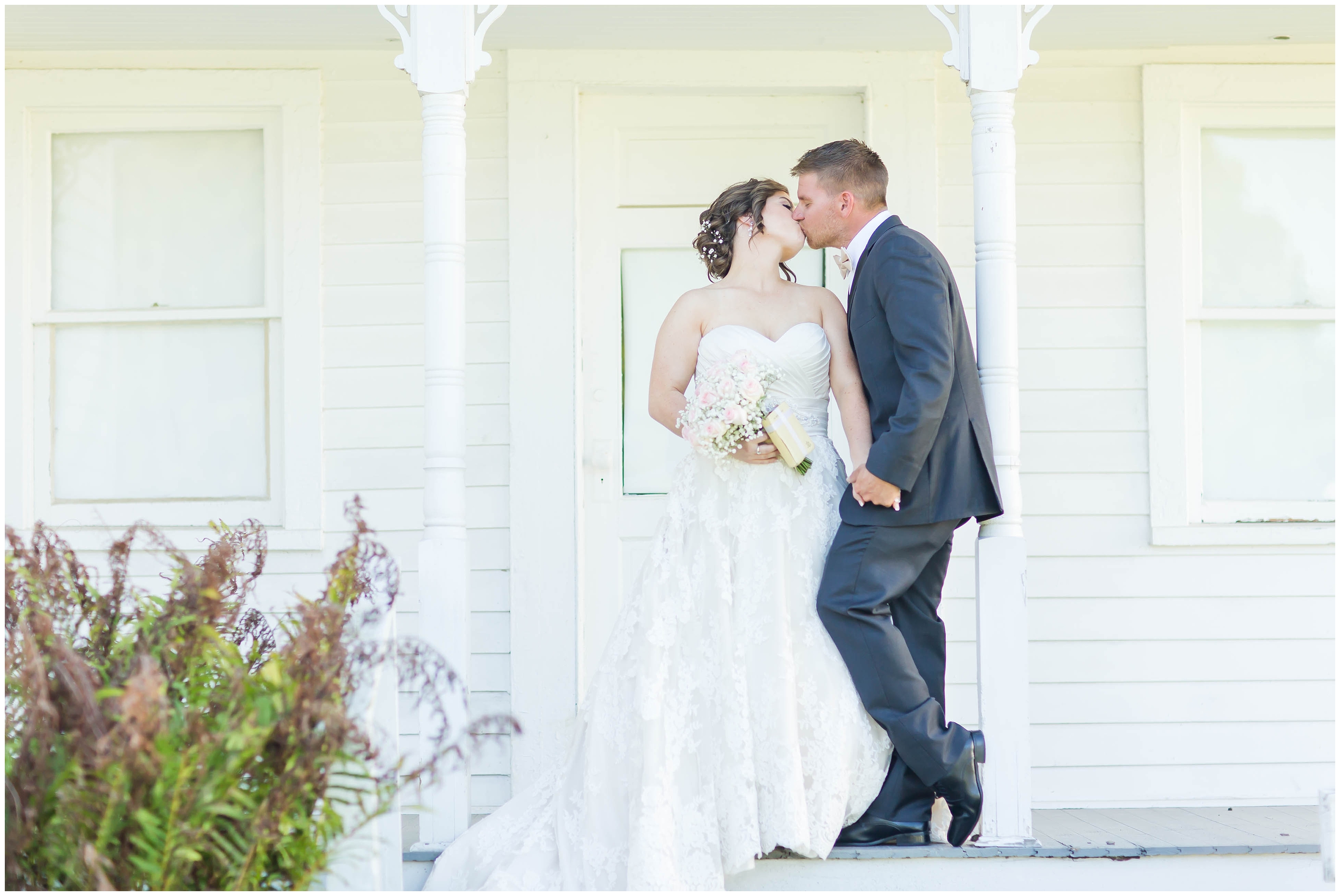 Ohio Wedding Photographer,fall wedding in akron ohio,loren jackson photography,night reception photos,photographer akron ohio,stow heritage barn wedding,