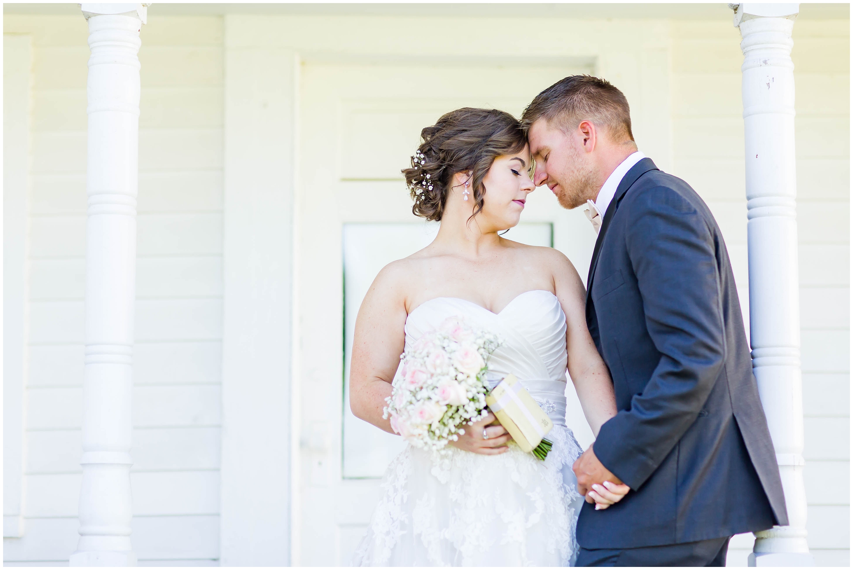 Ohio Wedding Photographer,fall wedding in akron ohio,loren jackson photography,night reception photos,photographer akron ohio,stow heritage barn wedding,