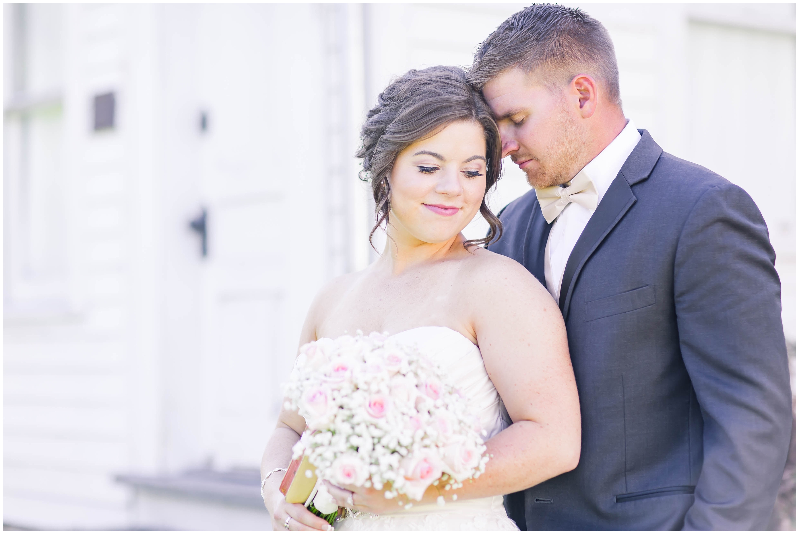 Stow Heritage Barn, Photographer Akron Ohio, Ohio Wedding Photographer, Loren Jackson Photography, Rustic DIY Wedding