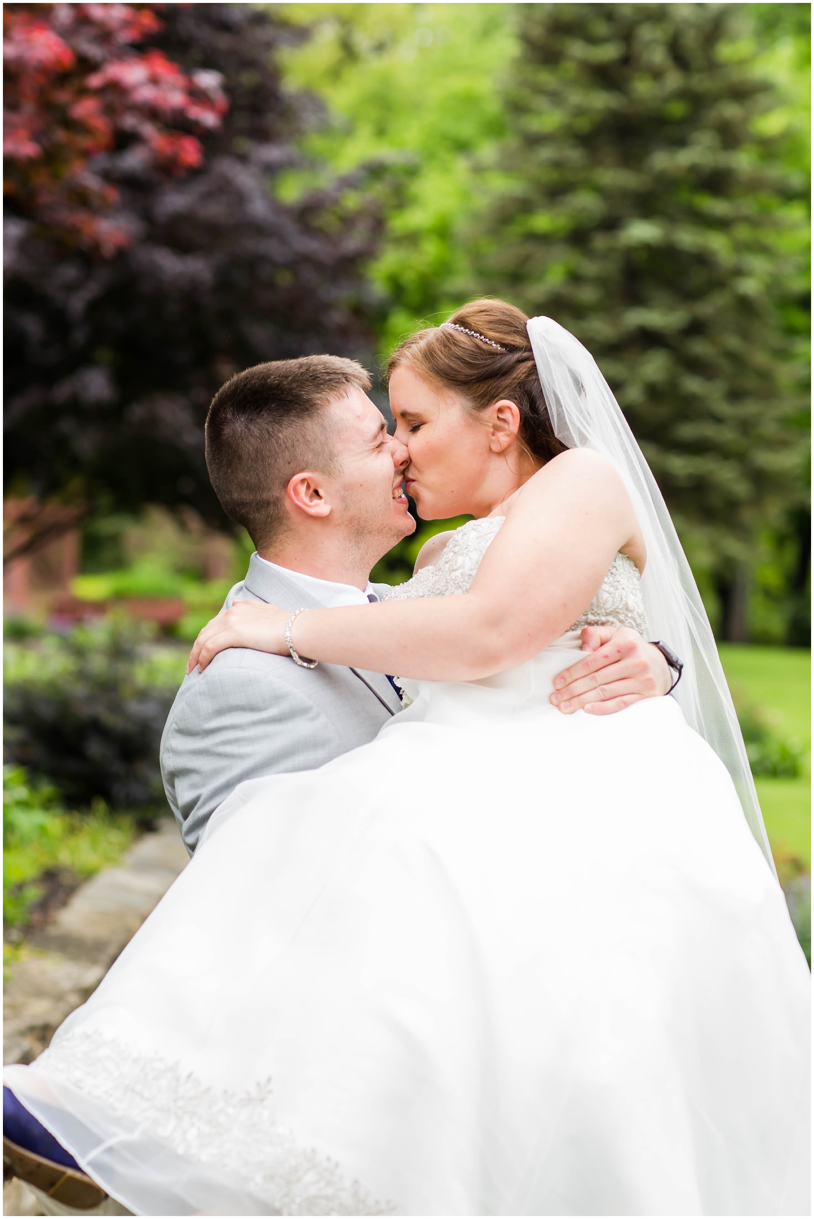 Canton Wedding,Hotel Weddings,Ohio Wedding Photographer,Photographer Akron Ohio,