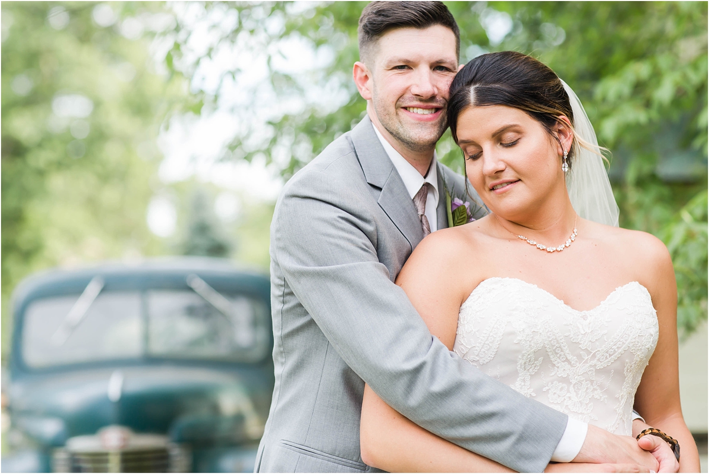Loren Jackson Photography,Photographer Akron Ohio,Rivercrest Farm Wedding,cleveland wedding photography,rustic wedding,
