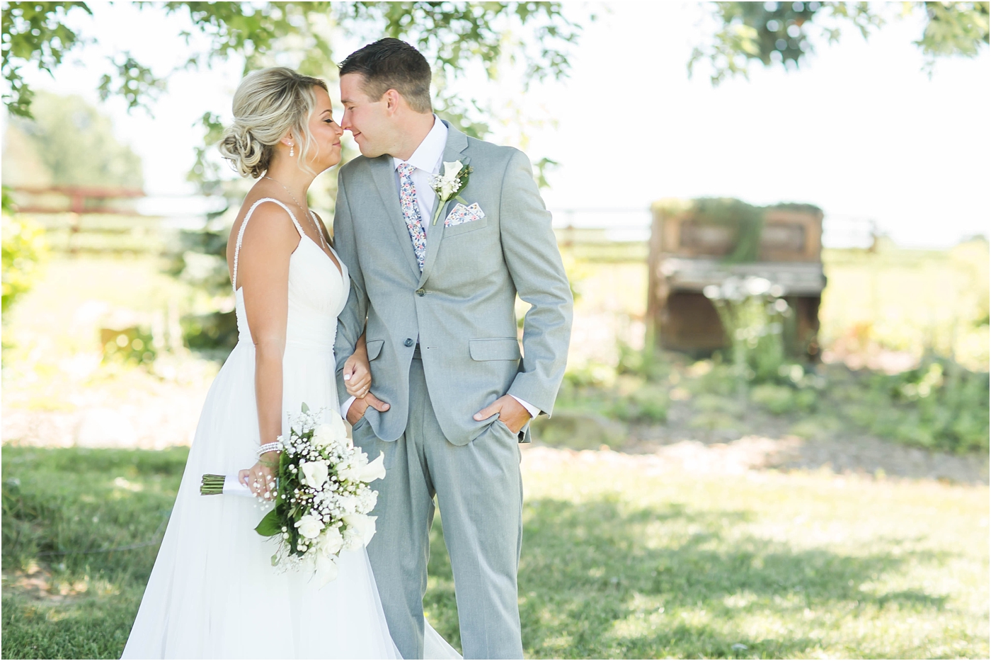 Loren Jackson Photography,Peacock Ridge Wedding,Photographer Akron Ohio,Rustic Barn Wedding,cleveland wedding photography,