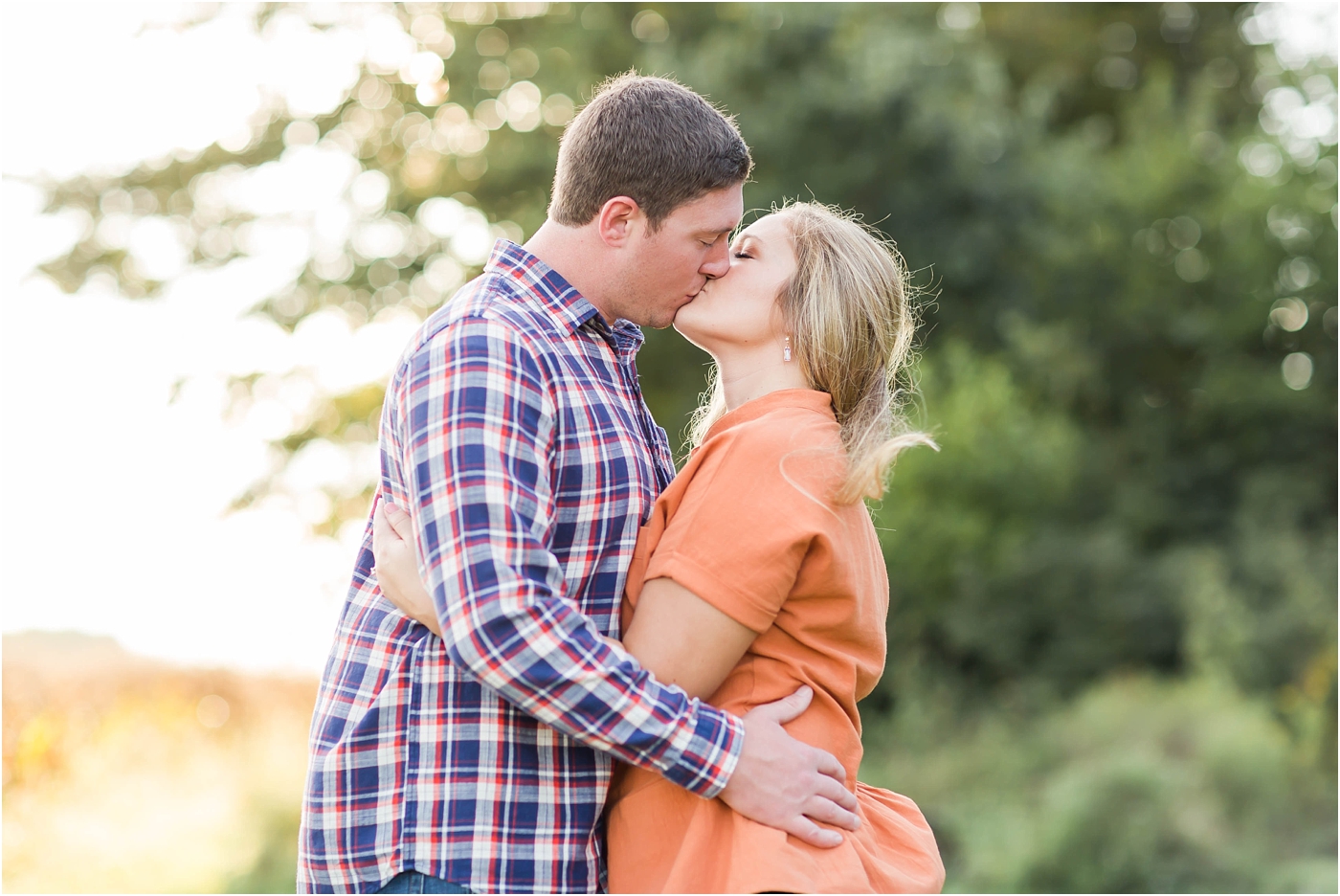 loren-jackson-photography-family-farm-engagement-photos-32.jpg