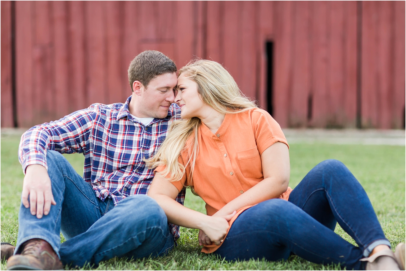 loren-jackson-photography-family-farm-engagement-photos-34.jpg